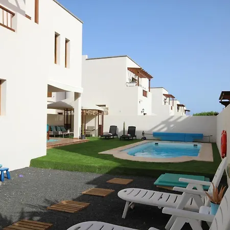 Las Caletas Del Mar - Heated Pool Semesterbostad