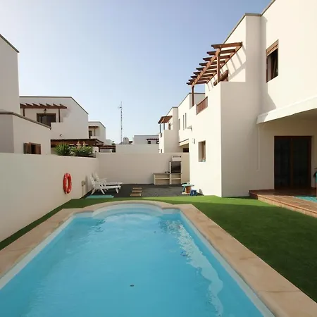 Las Caletas Del Mar - Heated Pool * Costa Teguise